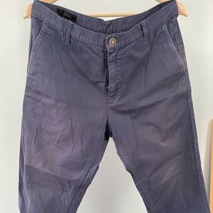 Great slim blue Gucci chino - 48